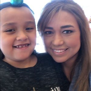 Meet your Posher, Marisela